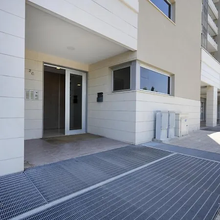 Skygate Airport Terrace * Macchie (Bari)